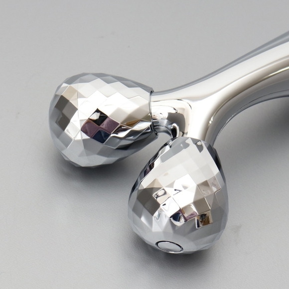 Brand new TWINK LUCHE beauty roller - Picture 5 of 16